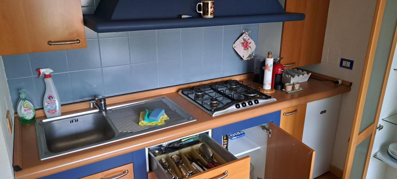 Casamarina Apartment Марина ди Монтемарчано Екстериор снимка